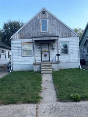 13894 Tacoma Street, Detroit, MI 48205