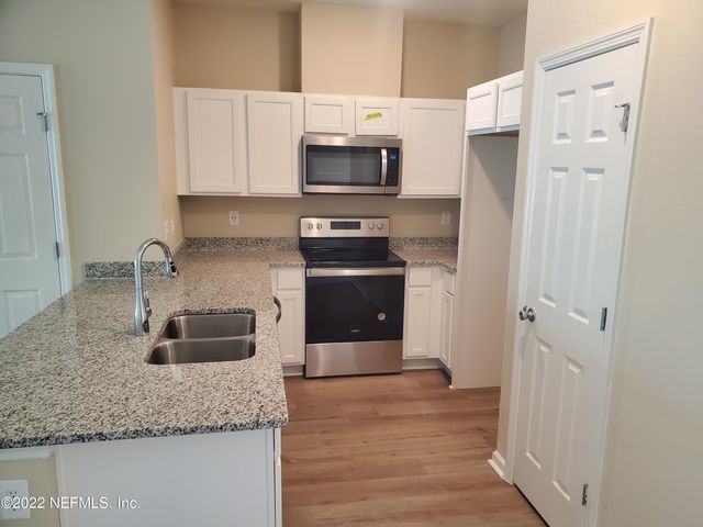 11792 JUNEGRASS Road, Jacksonville, FL 32258