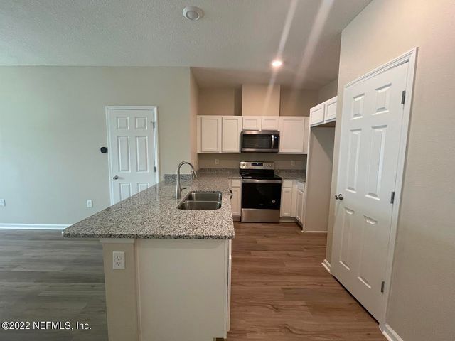 11792 JUNEGRASS Road, Jacksonville, FL 32258