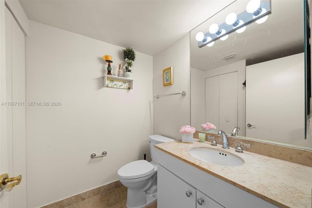 4775 Collins Ave 1203, Miami Beach, FL 33140