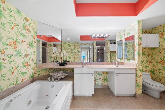 4775 Collins Ave 1203, Miami Beach, FL 33140