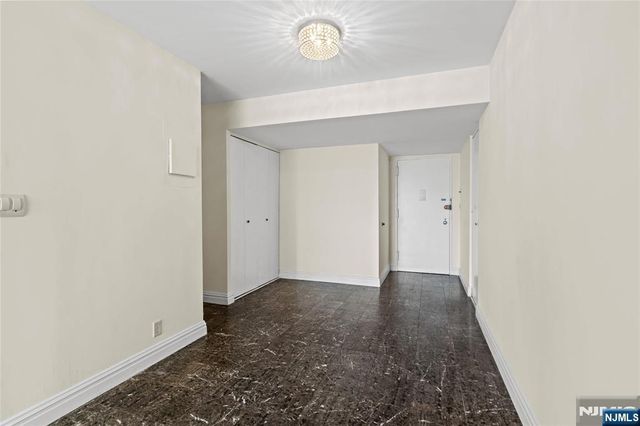 7004 Kennedy Boulevard 31G, Guttenberg, NJ 07093