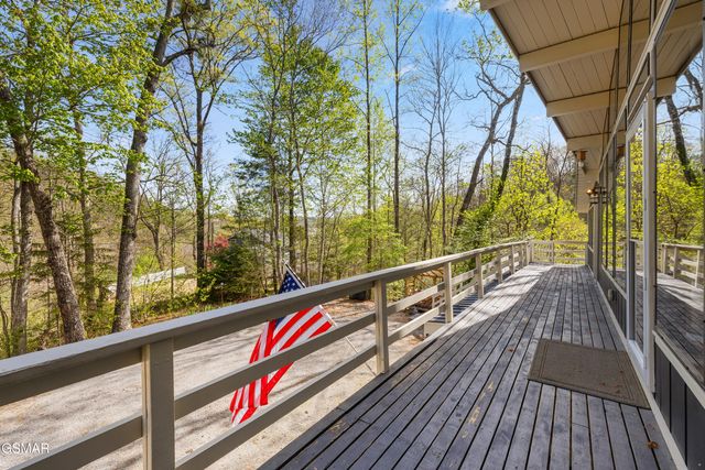 509 Adams Road, Gatlinburg, TN 37738