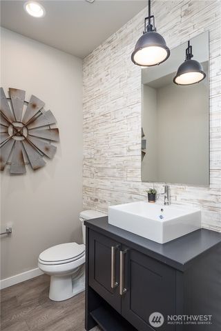 31248 218th Place SE, Black Diamond, WA 98010