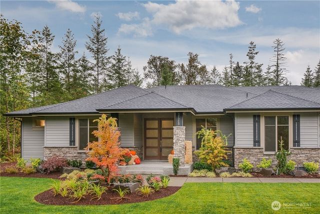 31248 218th Place SE, Black Diamond, WA 98010