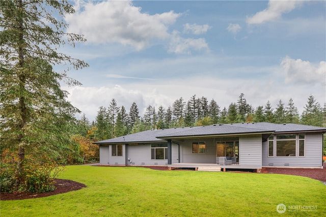 31248 218th Place SE, Black Diamond, WA 98010