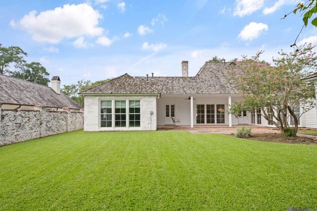11 Oak Alley, Baton Rouge, LA 70806