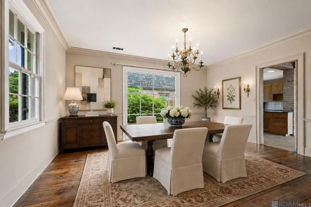 11 Oak Alley, Baton Rouge, LA 70806