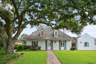 11 Oak Alley, Baton Rouge, LA 70806