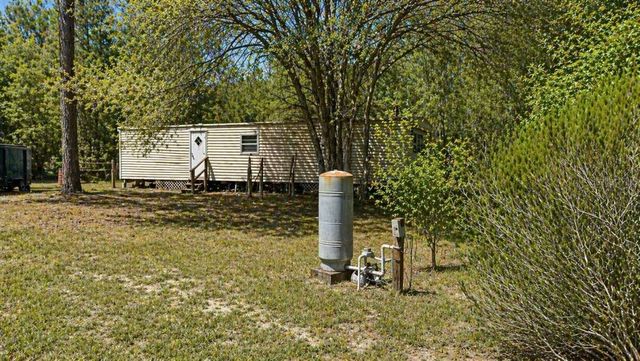 11281 NE 64TH PLACE, Williston, FL 32696