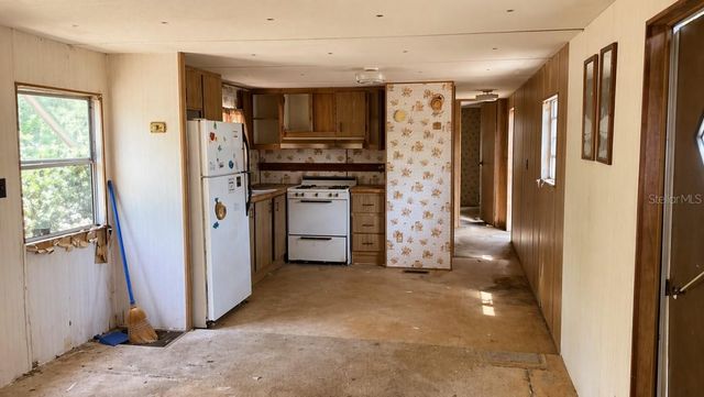 11281 NE 64TH PLACE, Williston, FL 32696