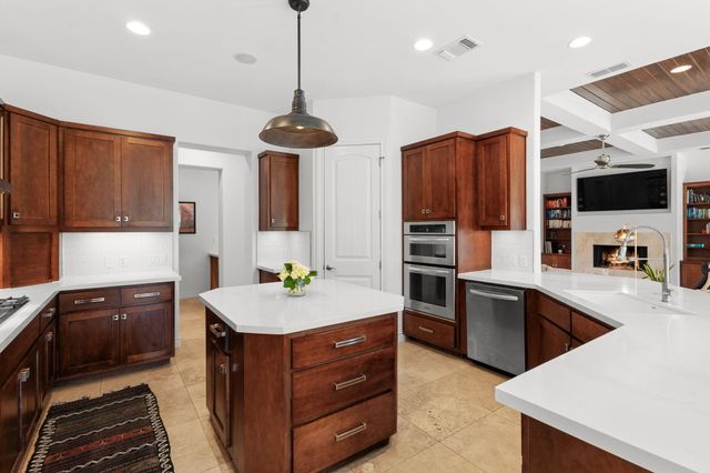 9514 San Lucas DR, Austin, TX 78737