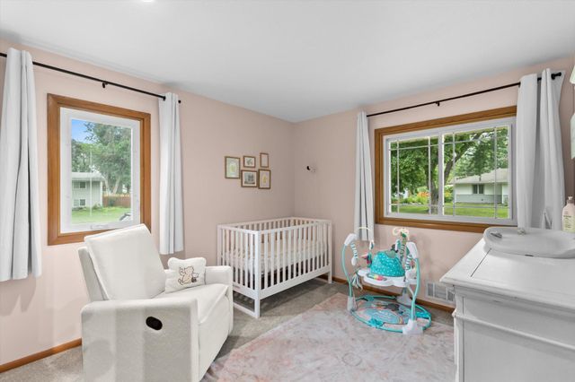 7358 Symphony Street NE, Fridley, MN 55432