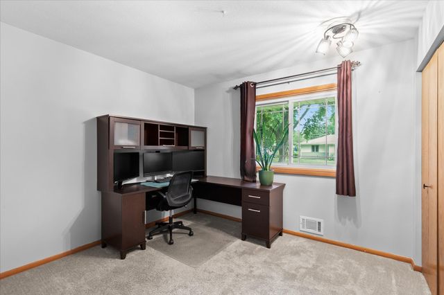 7358 Symphony Street NE, Fridley, MN 55432