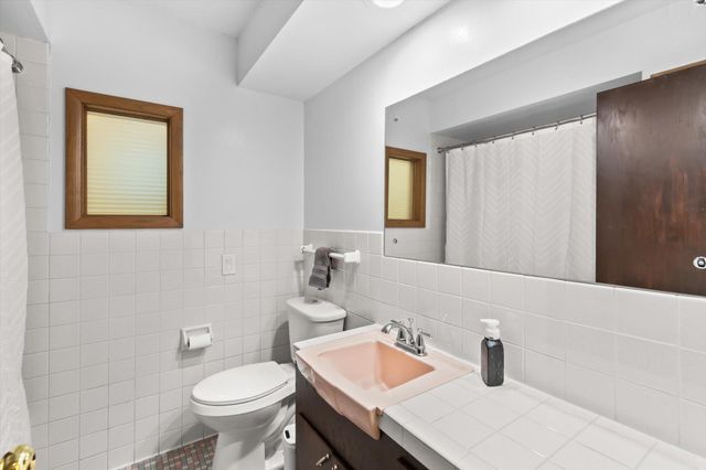 7358 Symphony Street NE, Fridley, MN 55432