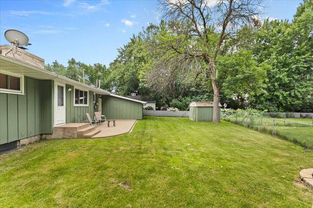 7358 Symphony Street NE, Fridley, MN 55432