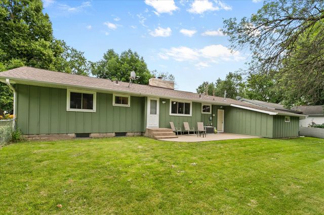 7358 Symphony Street NE, Fridley, MN 55432