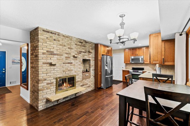 7358 Symphony Street NE, Fridley, MN 55432