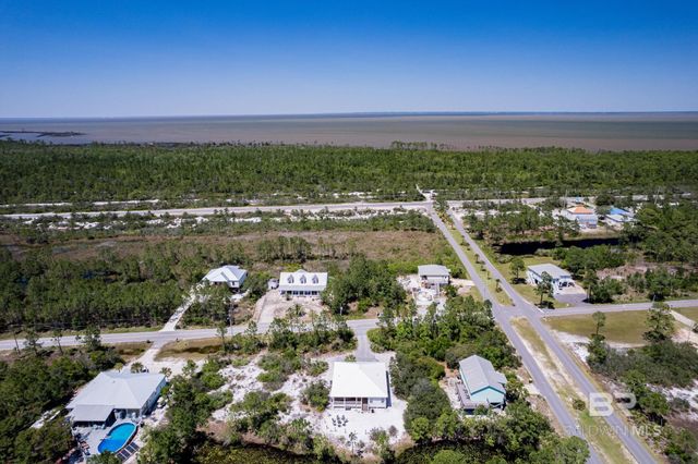 6820 Lakeshore Drive, Gulf Shores, AL 36542