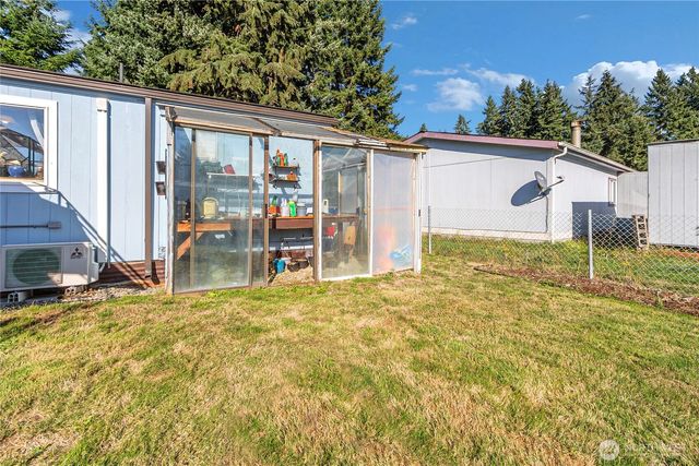 11707 237th Avenue E, Buckley, WA 98321