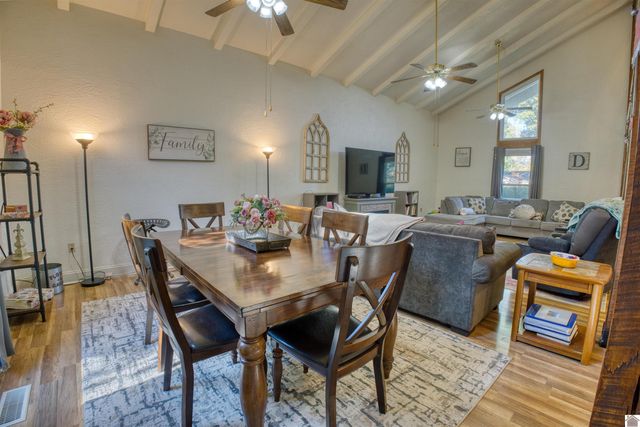 17 Vaughns Chapel Road, Calvert City, KY 42029