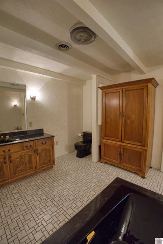 17 Vaughns Chapel Road, Calvert City, KY 42029