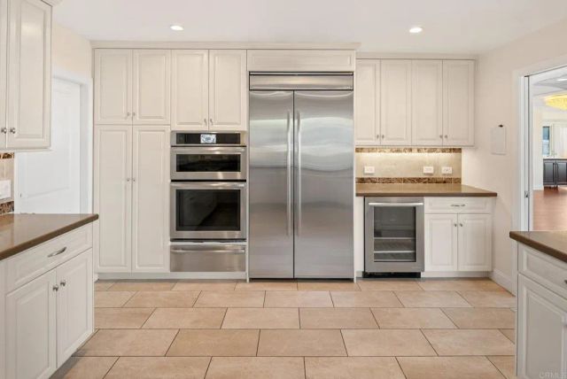 6404 Avenida Wilfredo, La Jolla, CA 92037