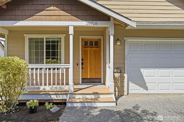 10708 59th Avenue NE, Marysville, WA 98270