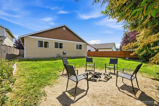 10708 59th Avenue NE, Marysville, WA 98270