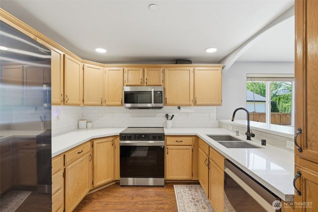10708 59th Avenue NE, Marysville, WA 98270