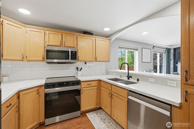 10708 59th Avenue NE, Marysville, WA 98270