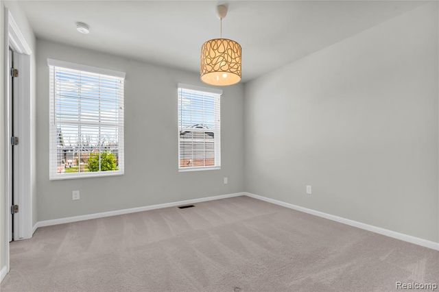 313 Strawberry Drive, Rochester, MI 48307