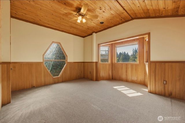 312 Antonie Avenue N, Eatonville, WA 98328