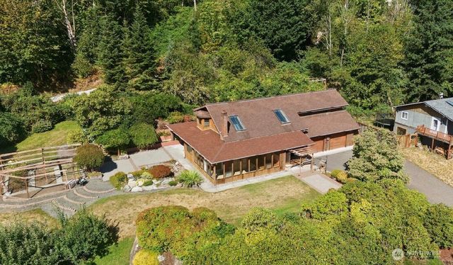 312 Antonie Avenue N, Eatonville, WA 98328