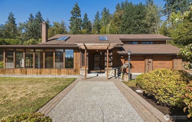 312 Antonie Avenue N, Eatonville, WA 98328