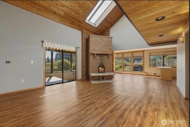 312 Antonie Avenue N, Eatonville, WA 98328