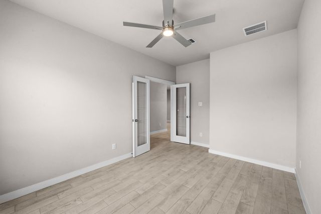 1743 Pecan Woods Lane, Conroe, TX 77301