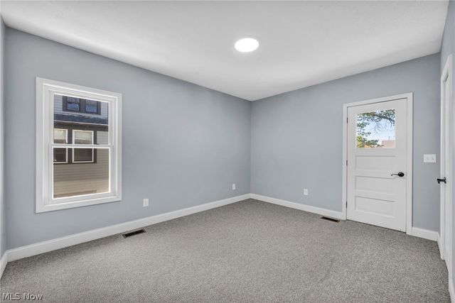 2172 West Boulevard, Cleveland, OH 44102