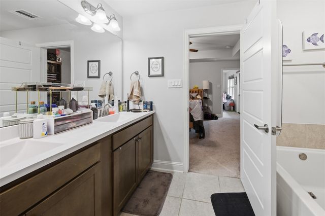 490 Terra Vista Circle, Montgomery, TX 77356