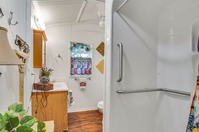 182 Douglas Street, Van Alstyne, TX 75495