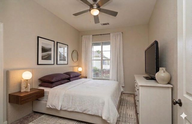 1441 East Street 212, Houston, TX 77007