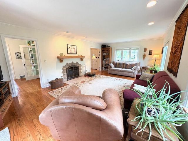 1881 Sherwood DRIVE SW, Beloit, WI 53511
