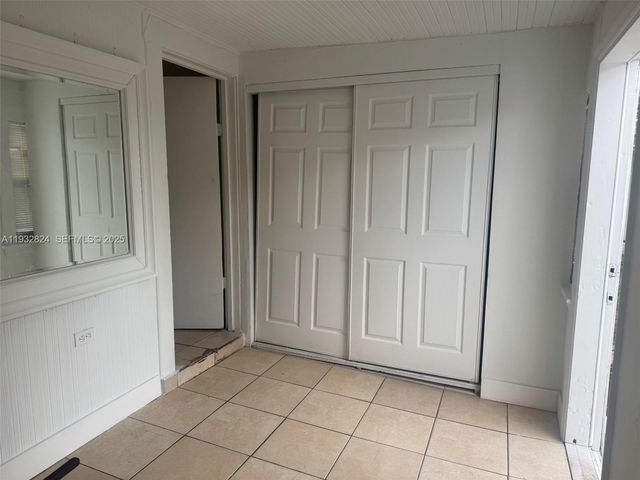 611 S 24th Ave 7, Hollywood, FL 33020