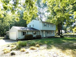 37818 Lake Shore Boulevard, Eastlake, OH 44095