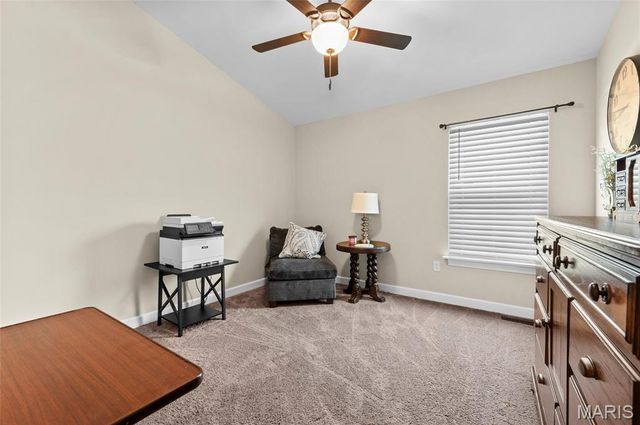 31 Ellington Drive, Troy, IL 62294