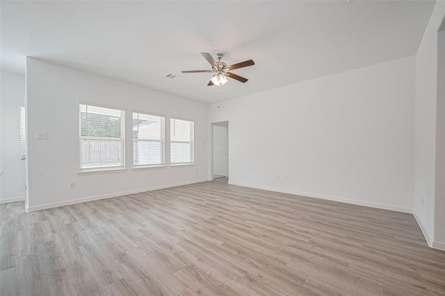 22607 Rising Rosehill Lane, Tomball, TX 77377