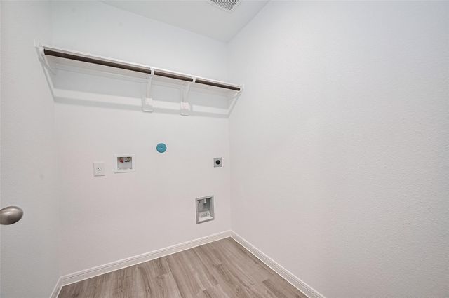 22607 Rising Rosehill Lane, Tomball, TX 77377