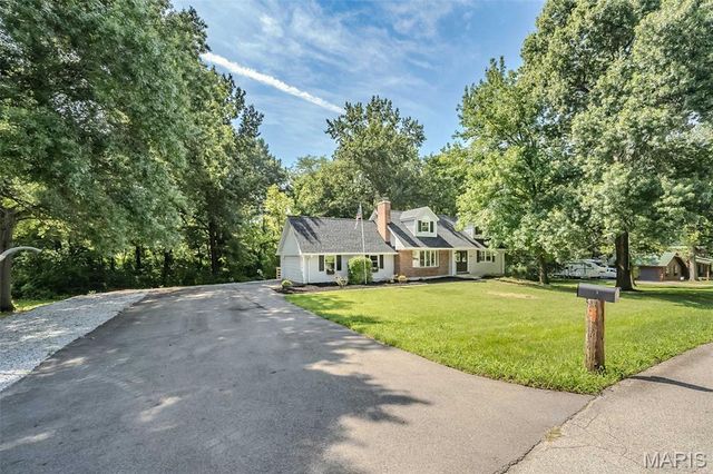 5935 Lafayette Drive, Weldon Spring, MO 63304