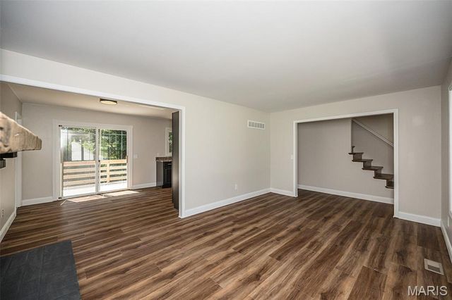 5935 Lafayette Drive, Weldon Spring, MO 63304