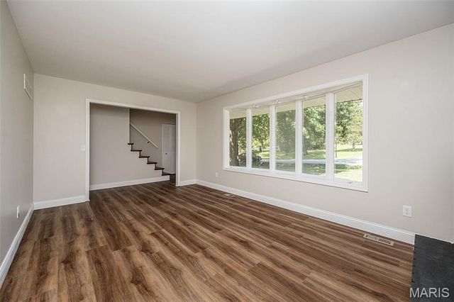 5935 Lafayette Drive, Weldon Spring, MO 63304
